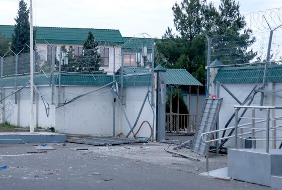     Республика Дагестан. Вид на территорию международного аэропорта Махачкалы, где накануне прошла акция протеста после приземления регулярного рейса из Тель-Авива.