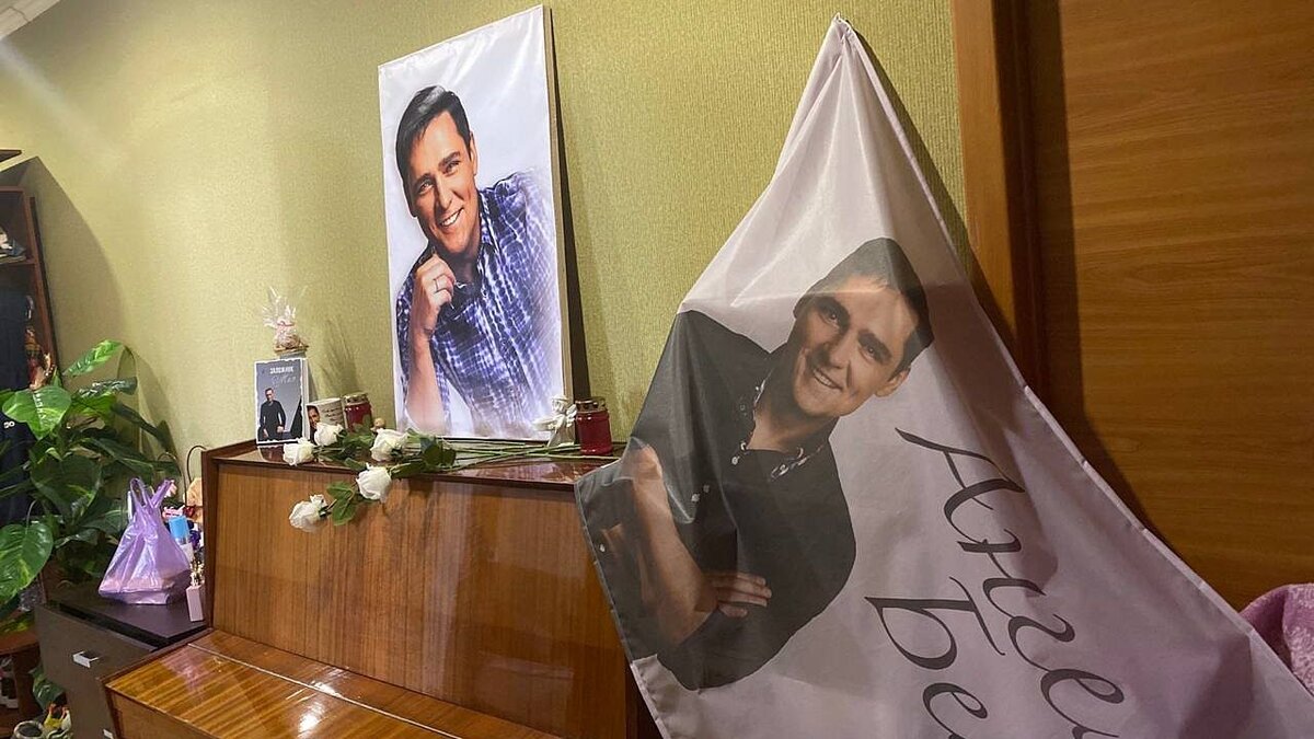   Группа поклонниц Юрия Шатунова из Краснодара организует памятные мероприятие в честь певца. Фото предоставлены участницами группы