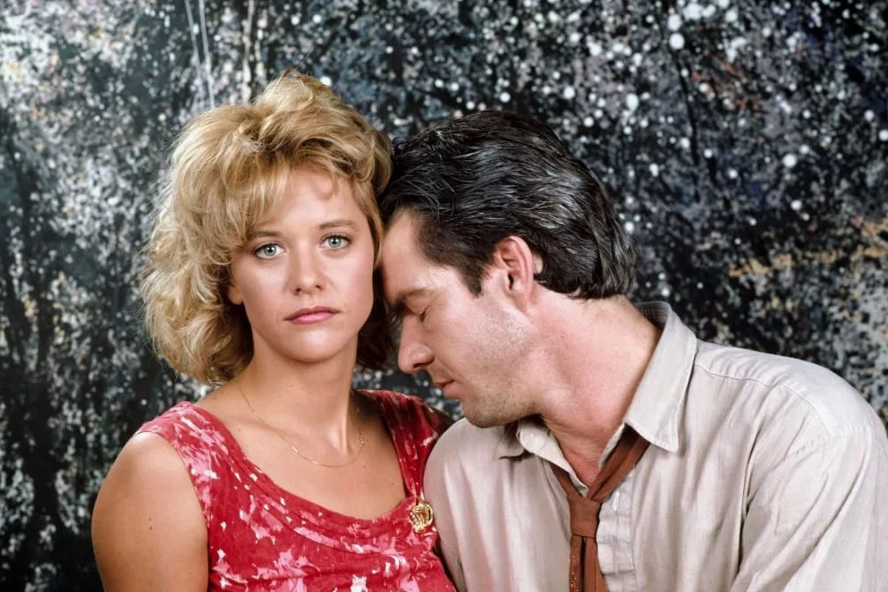 Десять лет прекрасной, настоящей любви, и вот тебе раз — она ему изменила! И ради чего, ради кого?