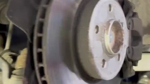 Кволити Моторс | На шиномонтаже проломили дно BMW | Дзен