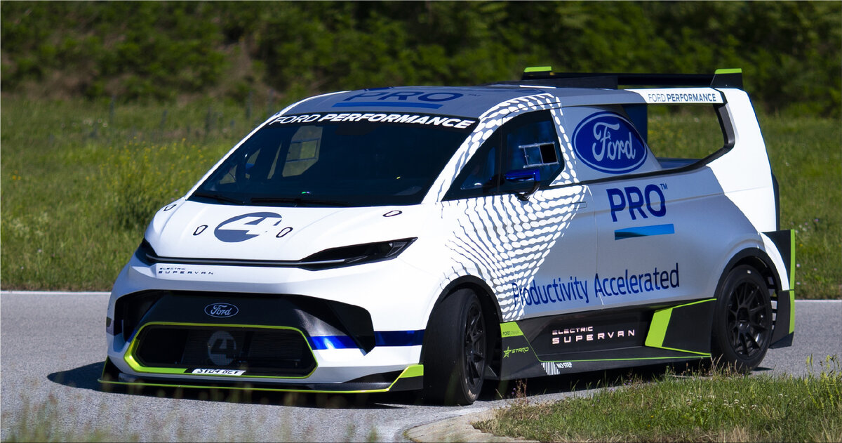 Ford Pro 2022 года