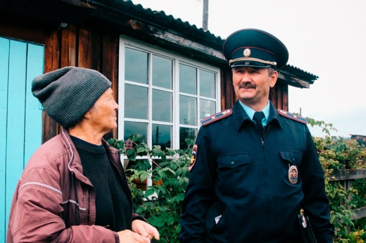    Дмитрий Терещук прошёл в финальный этап голосования конкурса «Народный участковый-2023».