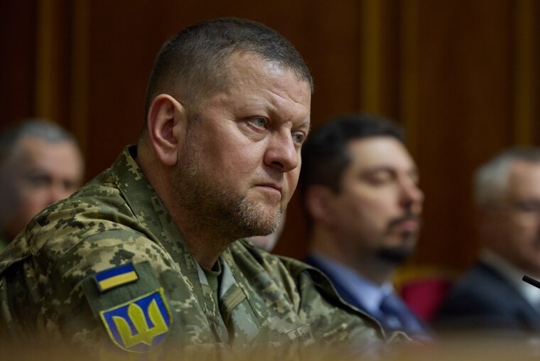    Инициатива на фронте перешла в руки ВС РФ, и Залужному пришлось использовать в бою последние резервы ВСУ