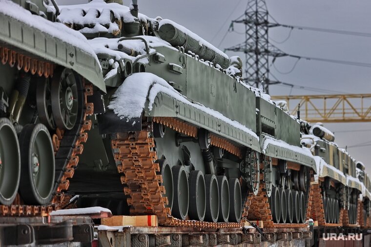   При необходимости для инозаказчиков КМЗ готов устанавливать на БМП-3 кондиционеры