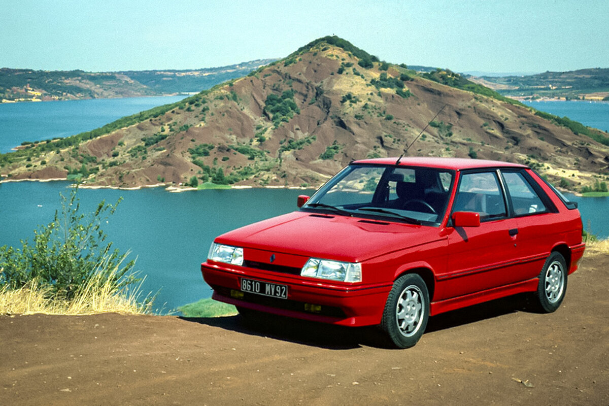    Renault 11 Turbo   
Renault