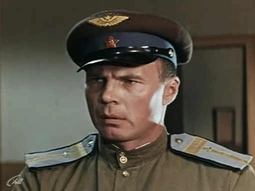 про старшину. про старшину. старший сержант в армии рф. про старшину. старшина 1979 постер.