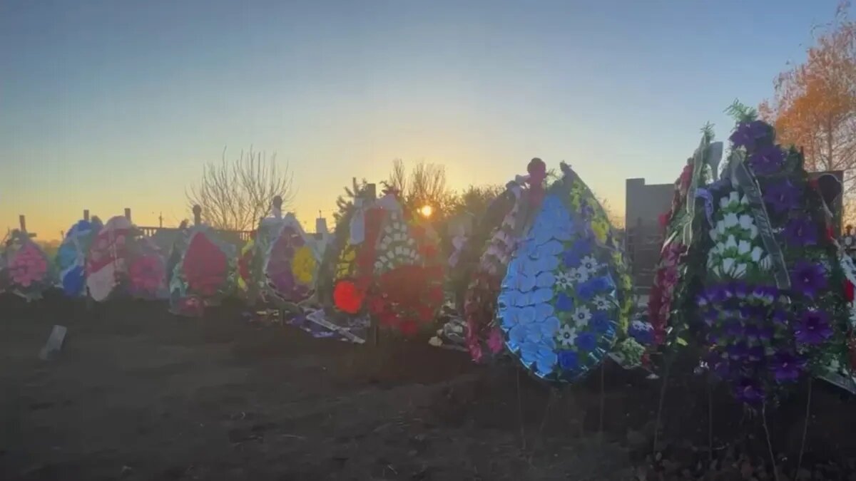 Похороны семьи в Волновахе. Фото: кадр из видео