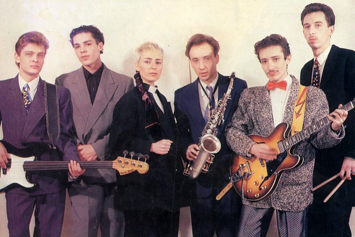     Скончался музыкант группы «Браво» Сергей Лапин, игравший в ней после ухода Жанны Агузаровой