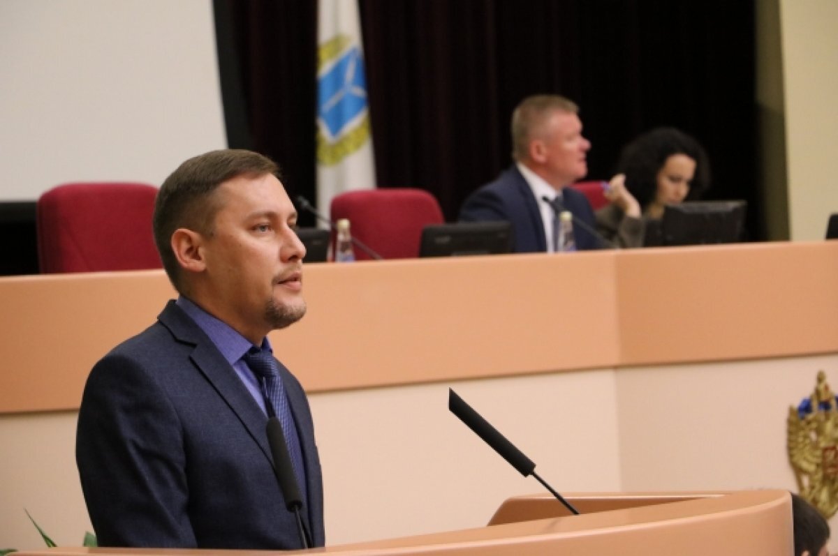    Блатман заявил о системных ошибках в школах при наборе первых классов