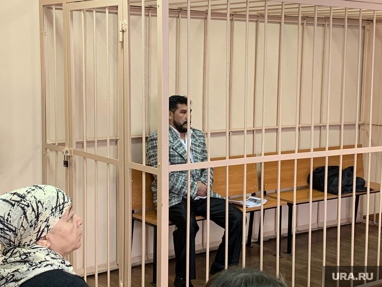    Шерматов отрицает слова дочери убитой о том, что он ранее избивал ее мать из-за ревности