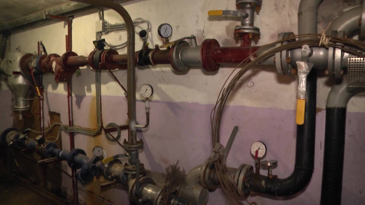    Во всей уфимской Деме со вчерашнего дня нет горячей воды