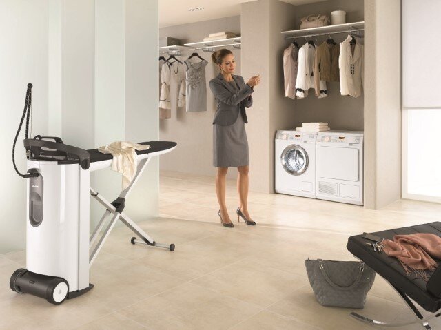 Гладильная машина (фото взято из открытых источников)