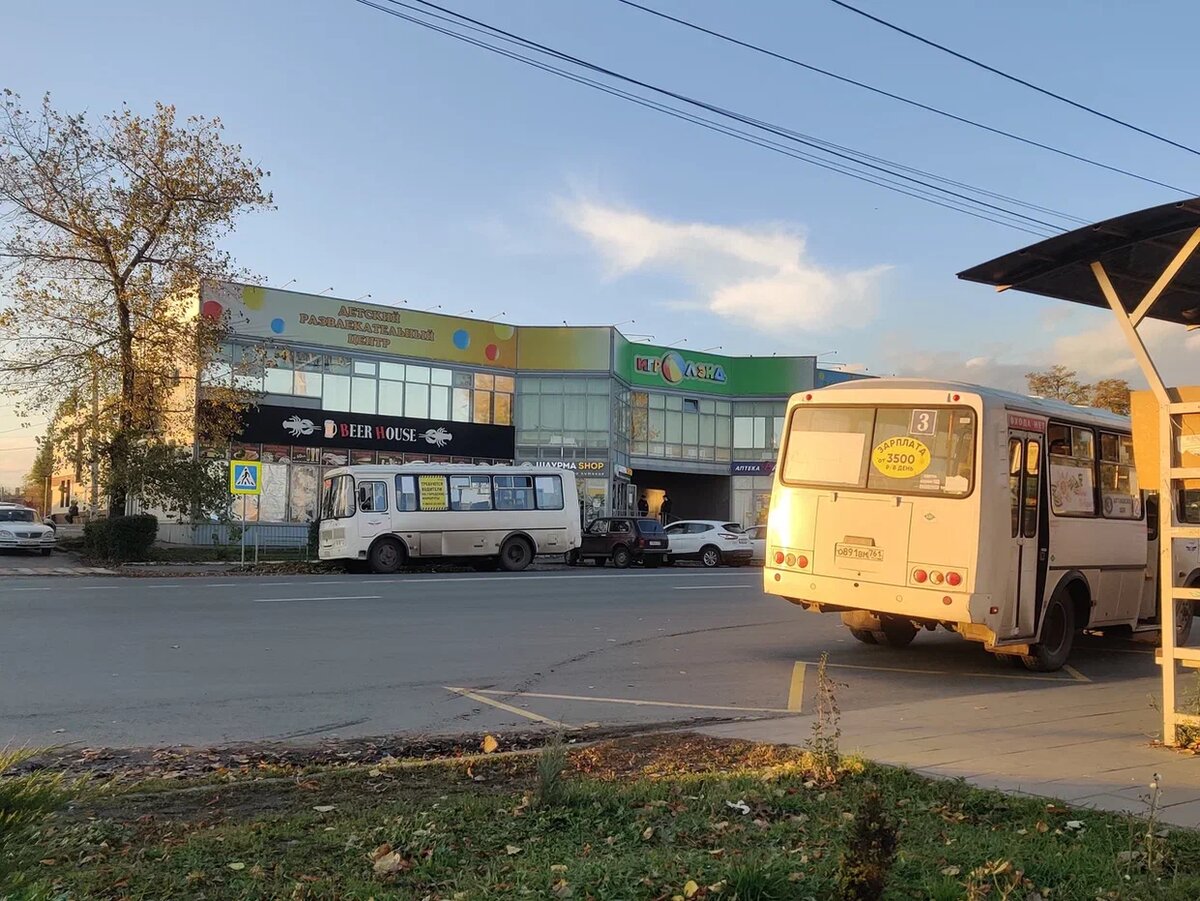 Конечно, в Москве таких автобусов не встретить. Про другие города не знаю. Фото Светы Давыдовой
