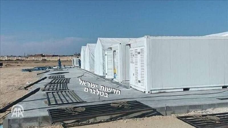    Египет будет отбиваться от палестинских беженцев танками и БТР