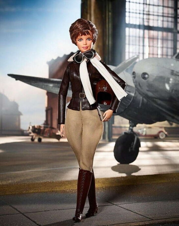 Фото с официального сайта.  Амелия Эрхарт. Кукла-донор тела.