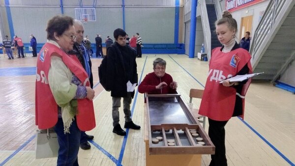     В Фурманове спортсмены-инвалиды играли в новус, корнхол, шаффлборд, джаколло, кульбуто