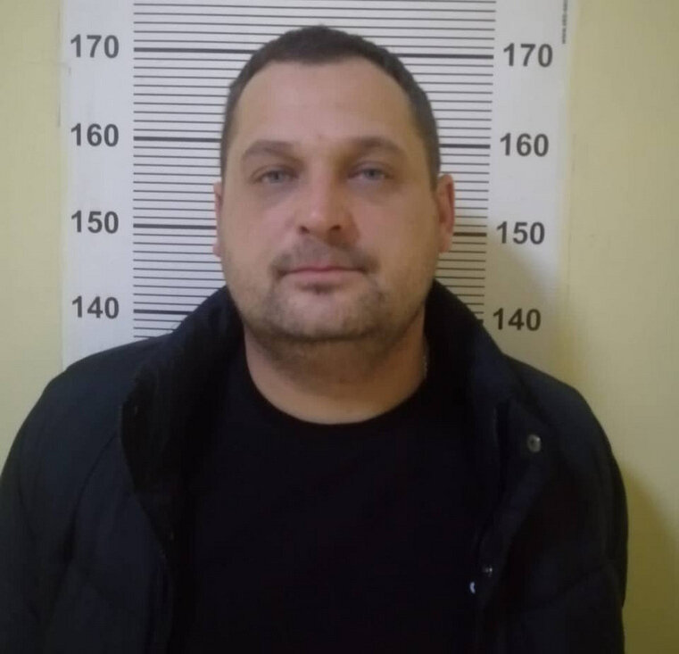    Мужчине 37 лет, он из Тюмени