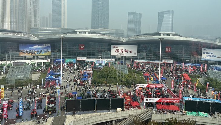    Китайский рынок перспективен для российской кормозаготовительной сельхозтехники