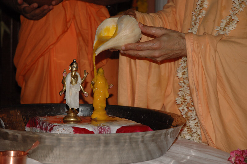 Пищевые продукты используются во многих ритуалах индуизма. Фото: Flickr