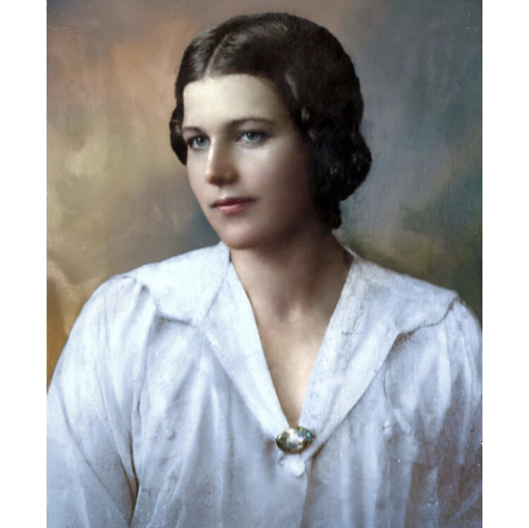 Лариса Рейснер