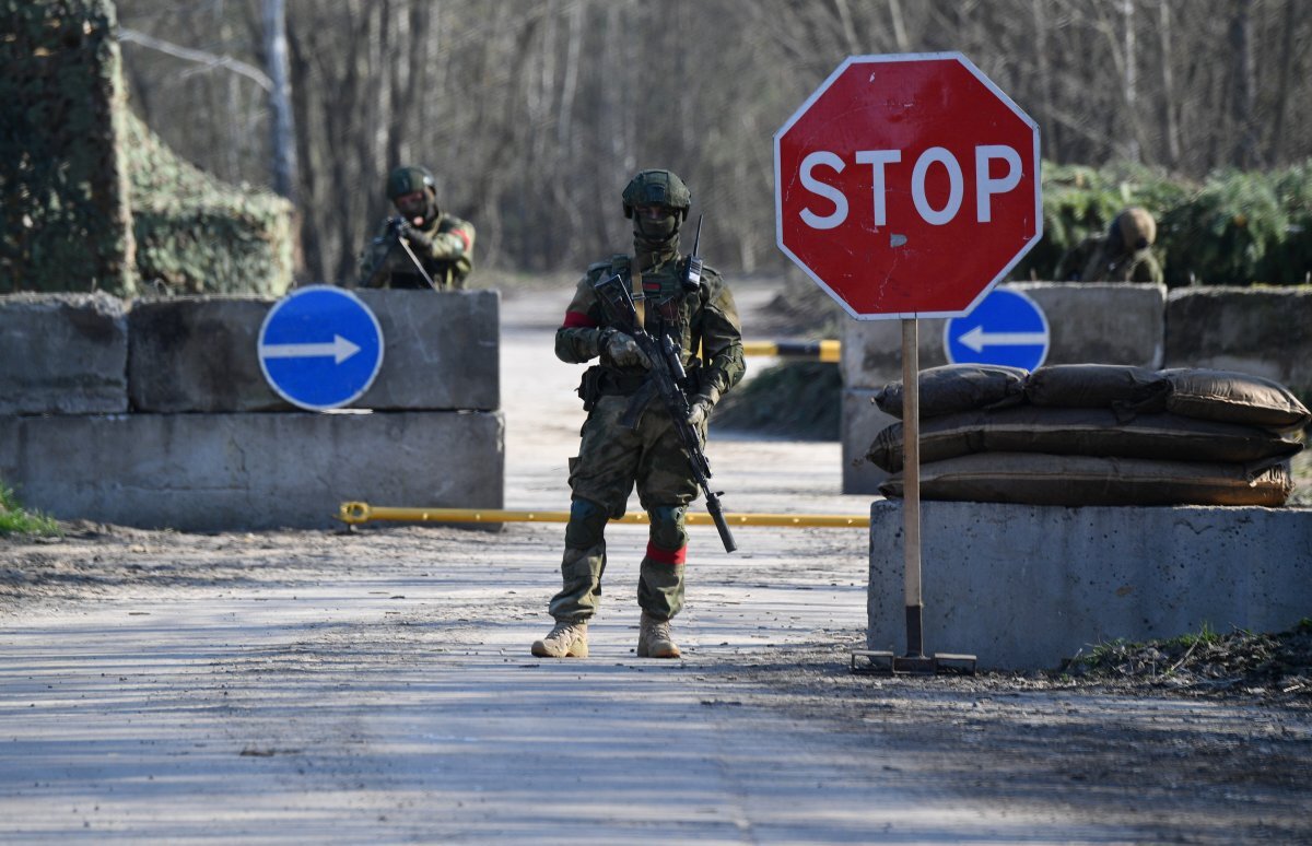    Погранкомитет: Украина направила в сторону Белоруссии 120 тысяч военных