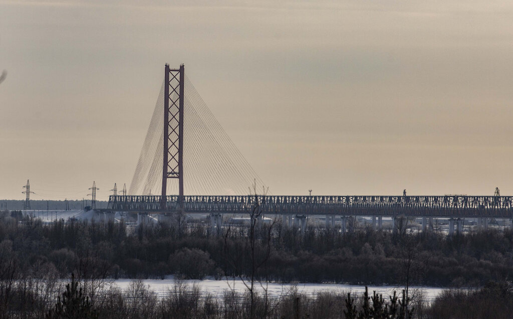    Ремонт моста через Обь в районе Сургута официально завершен