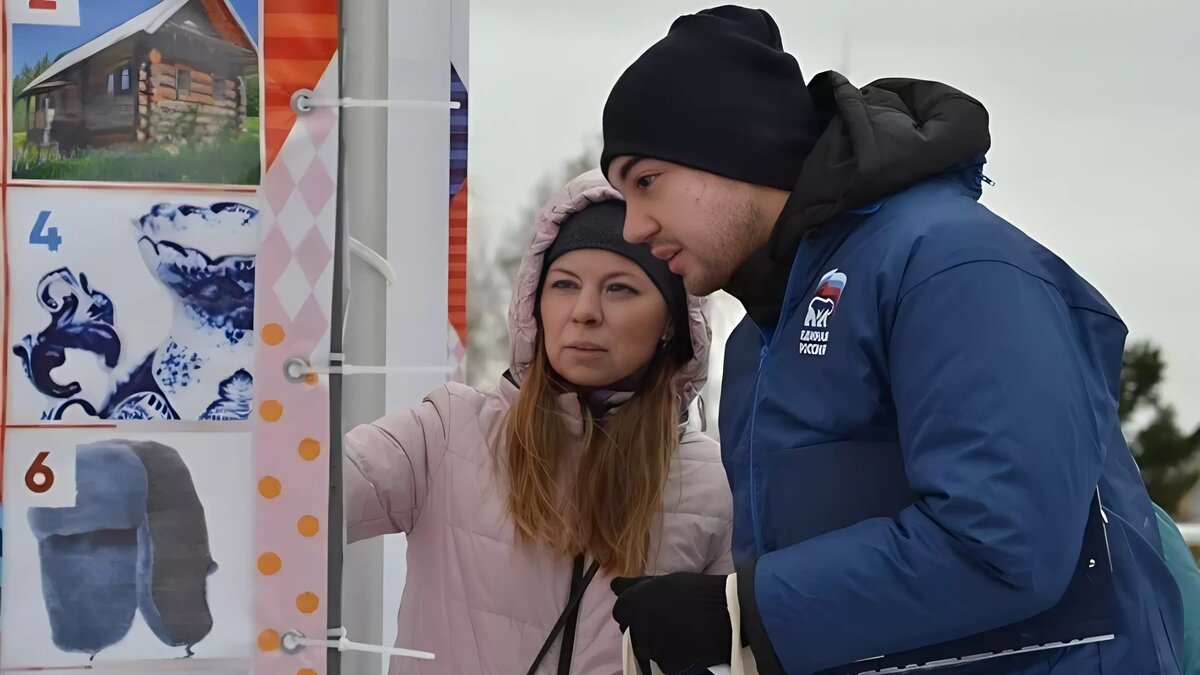     В преддверии Дня народного единства волонтеры партии «Единая Россия» активно готовятся к проведению мероприятий, которые состоятся во всех регионах страны 4 ноября. В рамках празднования запланированы фестивали, концерты, благотворительные акции и патриотические мероприятия.