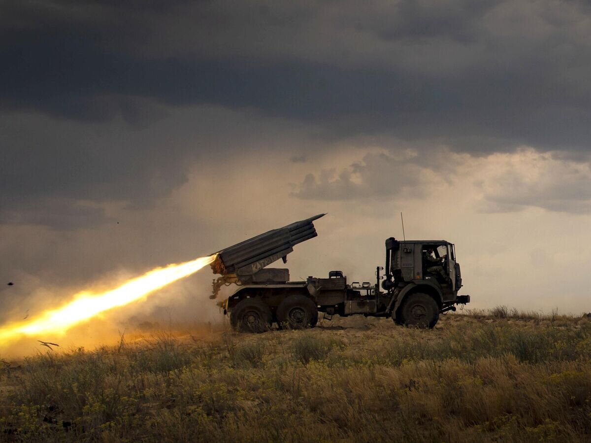    Реактивная система залпового огня БМ-21 "Град" в зоне проведения спецоперации© РИА Новости / Дмитрий Макеев