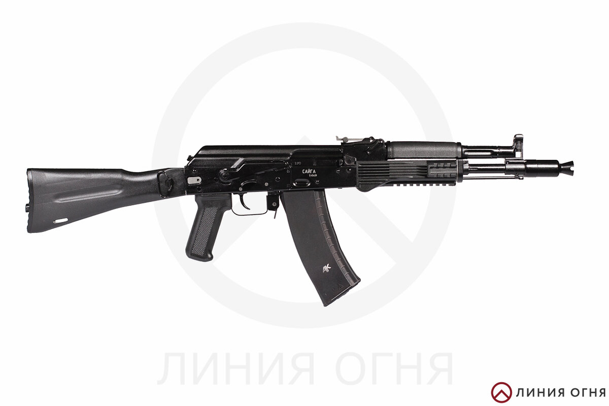 Карабин Сайга МК. С завода устанавливается штатная рукоятка от АК 100-ой серии.
