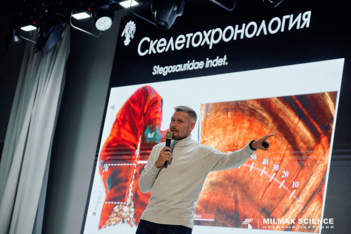 Павел Скучас на лекции в Казани