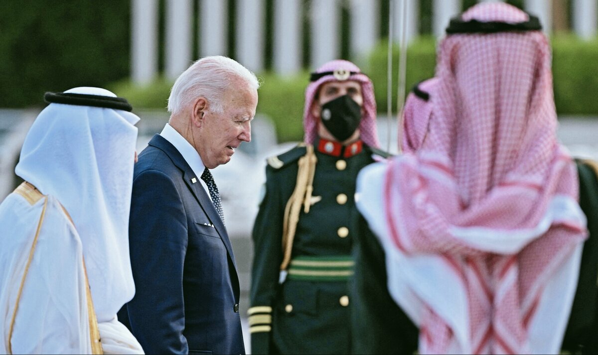 Из открытых источников в интернете. Неудачная поездка Д.Байдена в Саудовскую Аравию.