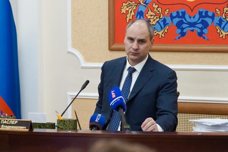    Елена Сладкова доложила об исполнении новых мер поддержки бойцов-контрактников Андрей Севостьянов