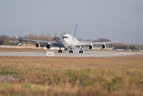    Самолет Ил-96-400М