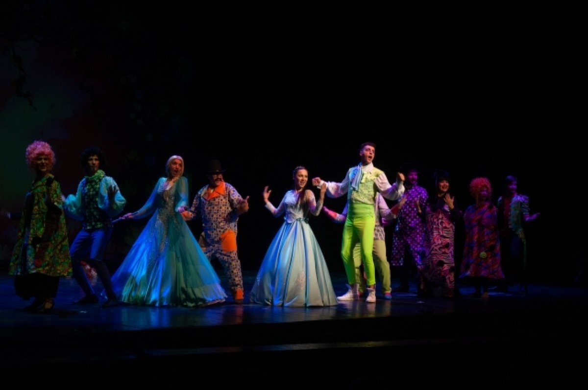    Афиша Ночи искусств.