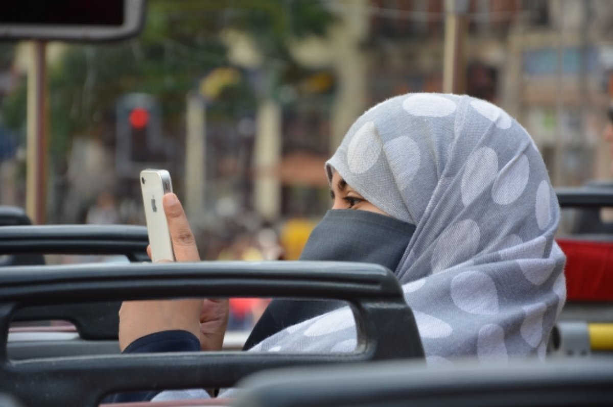    В Узбекистане ввели штраф до 810 долларов за ношение скрывающей лицо одежды