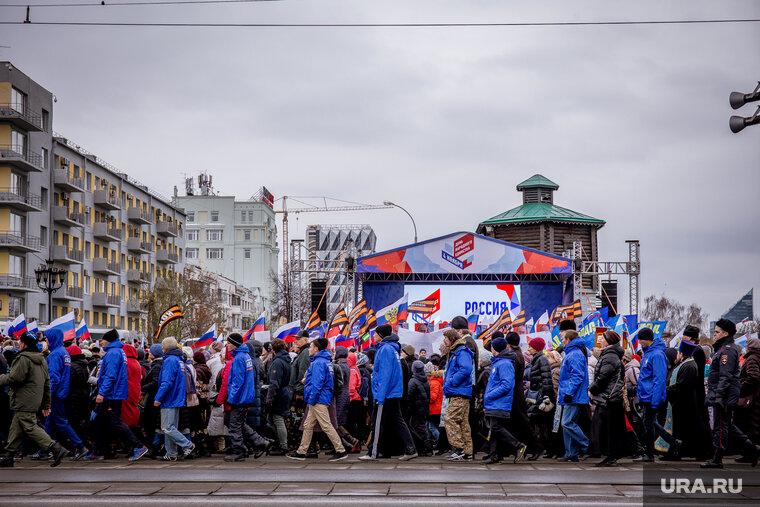    Патриотические флешмобы подготовлены партией «Единая Россия»