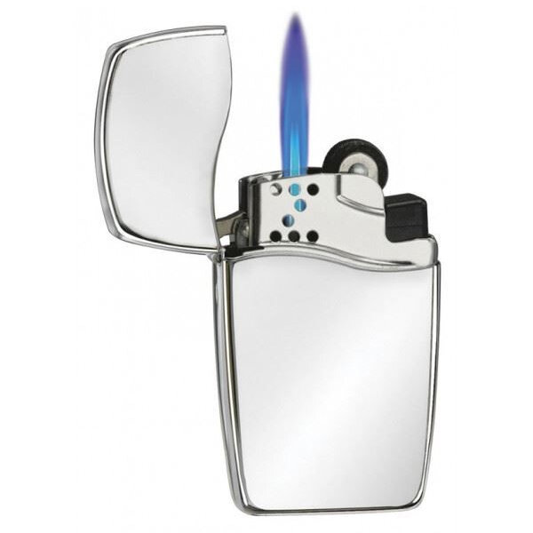 Какой газ в зажигалках. Zippo Blu. Газовая зажигалка зиппо. Zippo Blue газовая. Zippo Blu зажигалка.