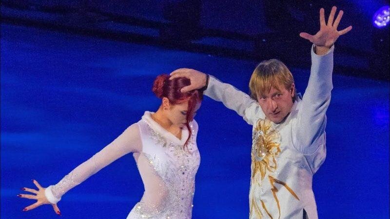     Александра Трусова и Евгений Плющенко на льду. Фото: YouTube Фотография взята из открытых источников.
