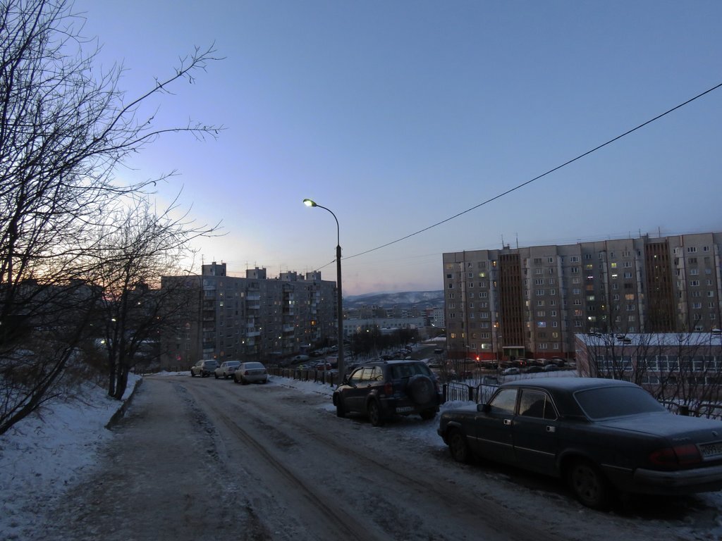 Мурманск Полярная ночь полдень
