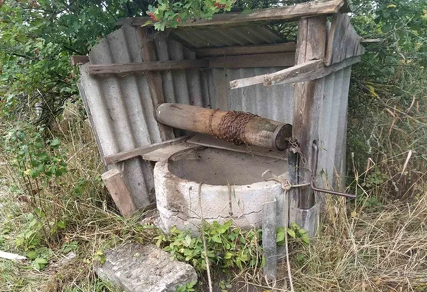 Кот Васька родился очень любопытным пушистиком, всегда пытался изучать мир вокруг, хоть это и не стоило ему жизни несколько раз.-3