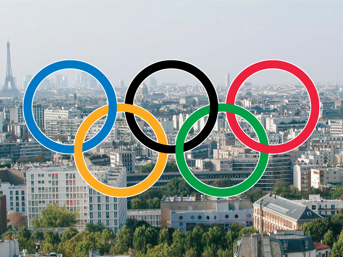    Париж / Олимпийские кольца© РИА Новости / Александр Юрьев