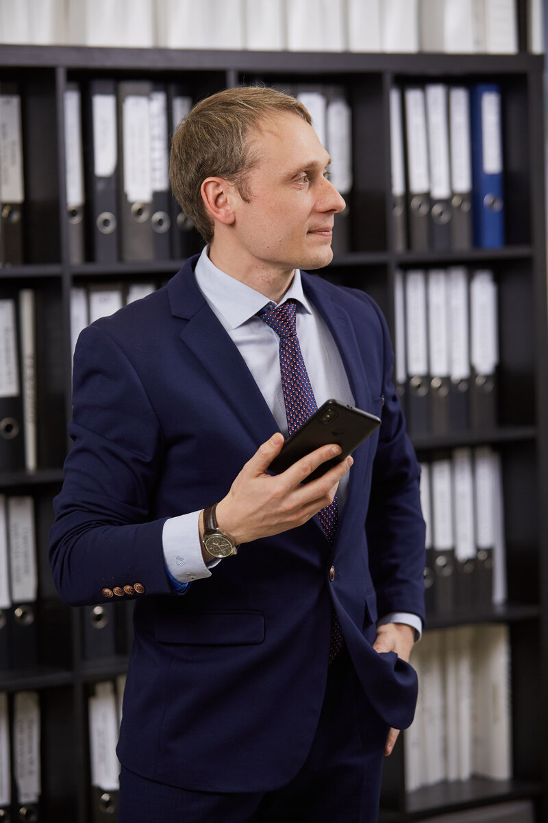 Управляющий партнер ЮФ "Щетинкин, Манцерев и партнеры" - Щетинкин Денис