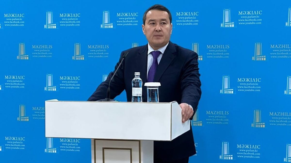    Фото: Bizmedia.kz Август Макаров