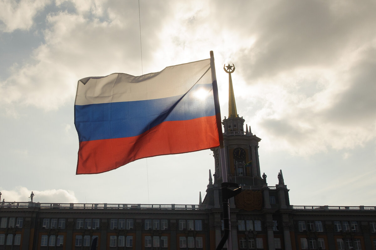 РУССКАЯ АРМИЯ И РУССКОЕ ОРУЖИЕ ЗА ВРЕМЯ ПРОВЕДЕНИЯ ОПЕРАЦИИ ДОКАЗАЛИ, ЧТО ВСЁ ЗАПАДНОЕ "ВУНДЕРВАФФЕ" УНИЧТОЖАЕТСЯ И СБИВАЕТСЯ. ФОТО: DMITRY CHASOVITIN/GLOBAL LOOK PRESS