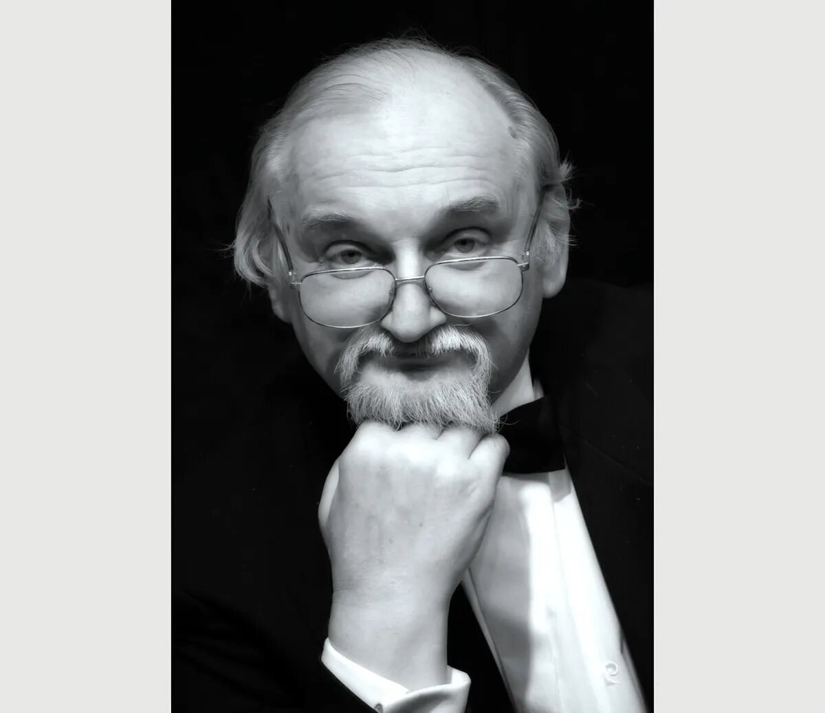 Угасли безвозвратно: кто из российских и зарубежных актеров умер в ...