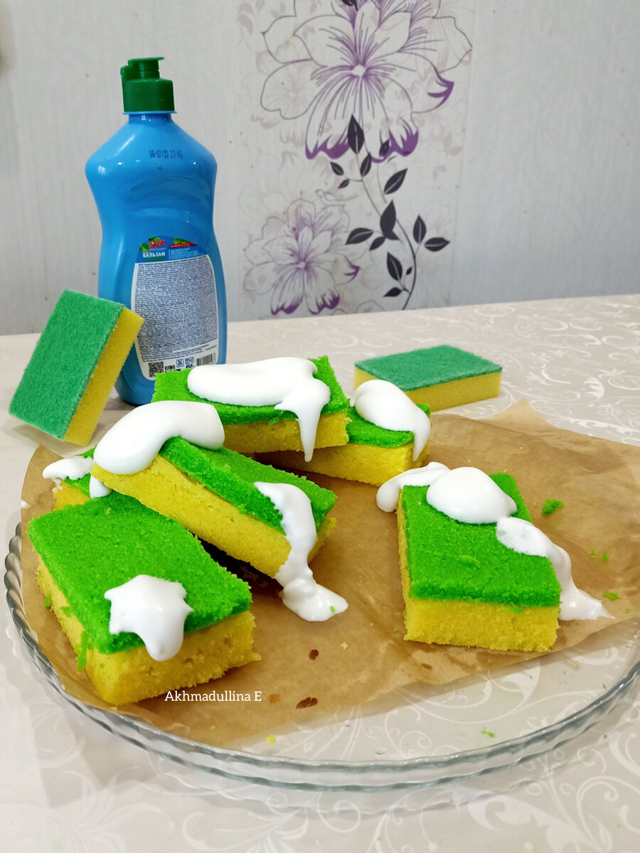 Ешьте, гости дорогие 😄