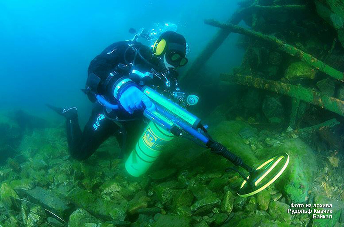 Подводные поиски с металлоискателем Excalibur II. Это лучший металлоискатель для подводных кладоискателей.