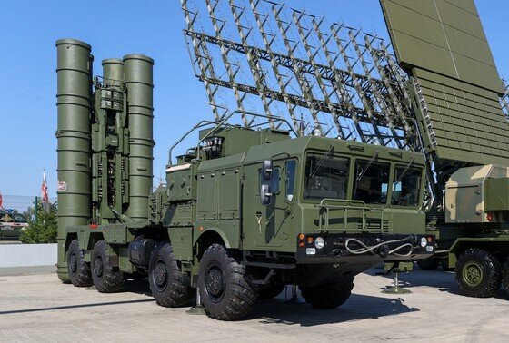    Зенитно-ракетный комплекс ЗРС С-400 «Триумф»