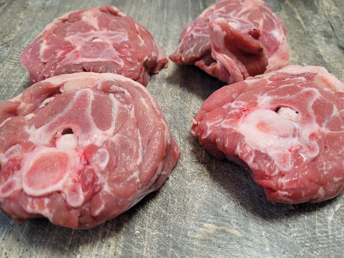 Фото автора.Баранина-шея!