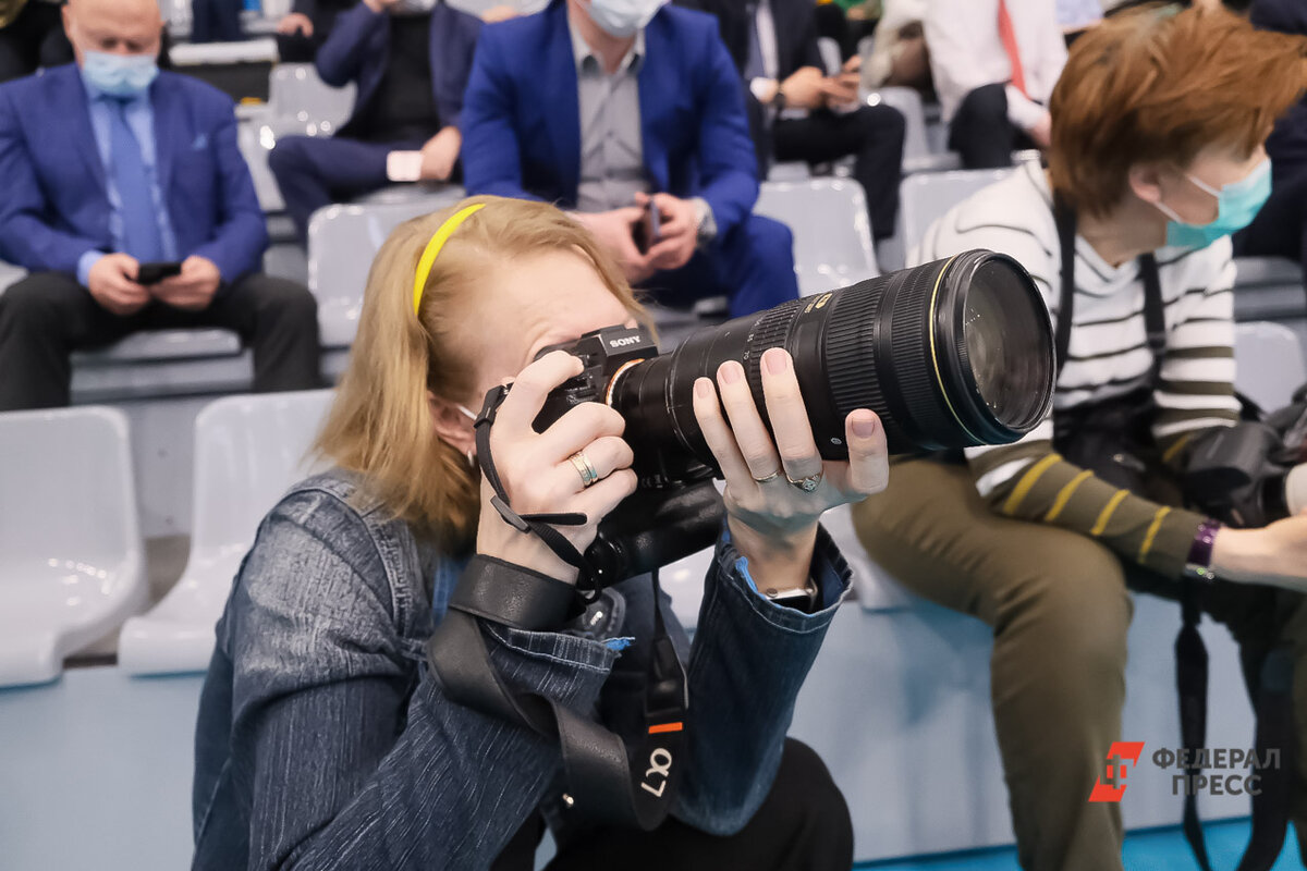 Журналисты ставят под угрозу спасателей и граждан.  Фото: Полина Зиновьева